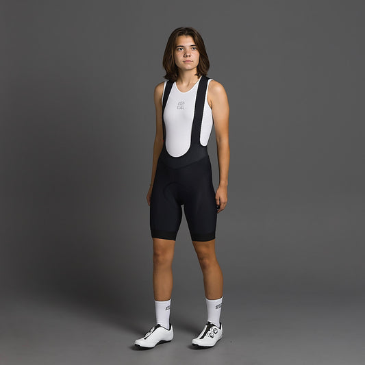 Women Soledad Bib Short 8"